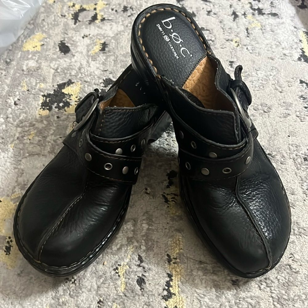 Born on Concept black Karley casual mules clogs size 8